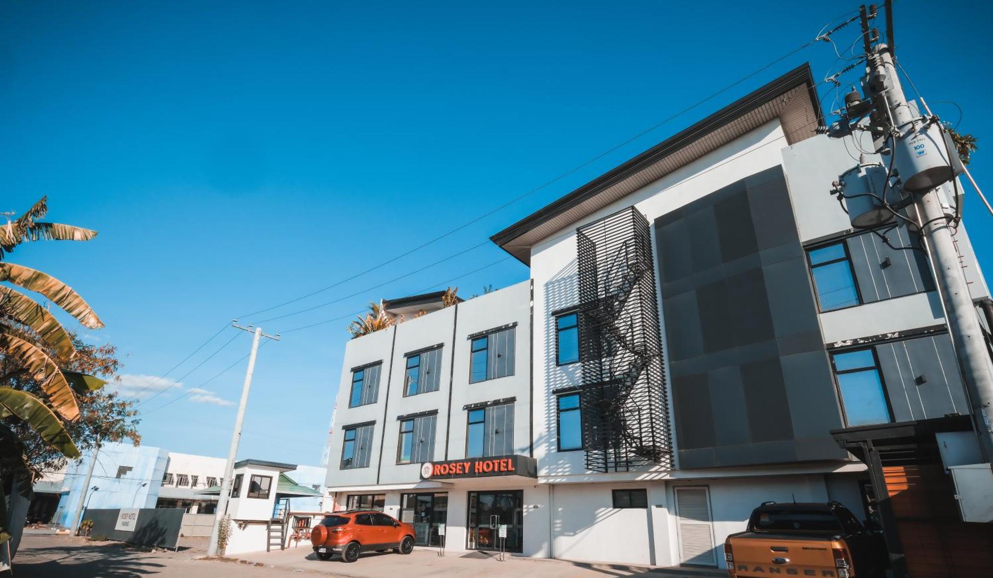 Rosey Hotel Cabanatuan City Exterior foto