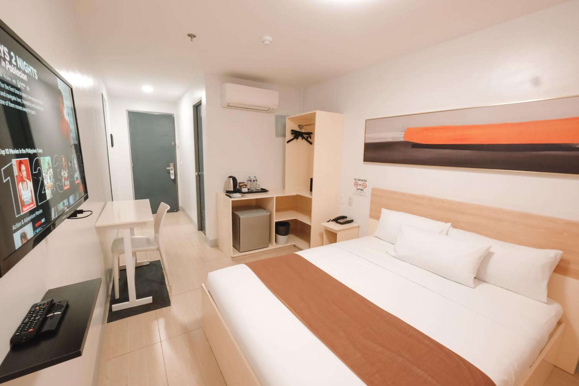 Rosey Hotel Cabanatuan City Exterior foto